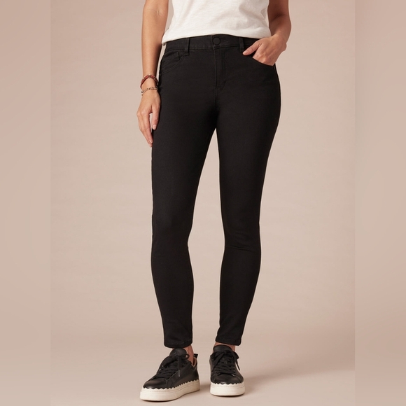 Democracy Absolution Black Shaping Skinny Jeans High Waisted Rise Denim Size 6 - Picture 1 of 11